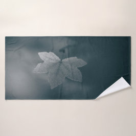 Foto Monocroma de la naturaleza de la hoja de arce