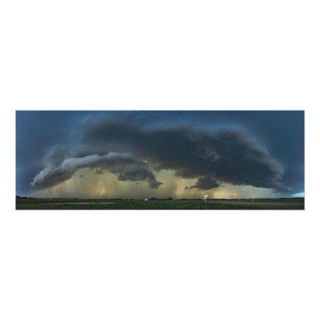 Foto Monstruo sobre Melville (Frente)