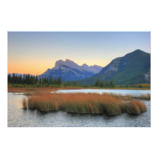 Foto Mount Rundle y Vermilion Lake Sunset