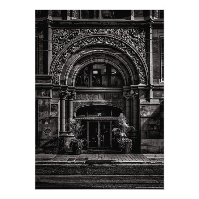 Foto N.º 20 Richmond St E 1 (Frente)