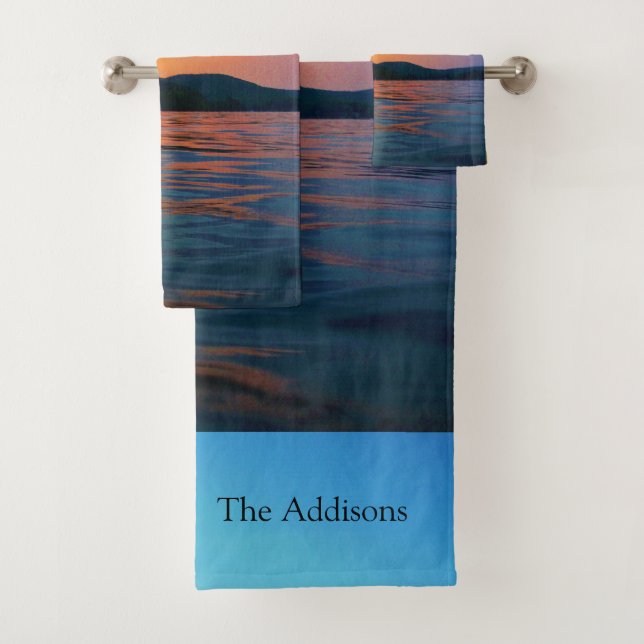 Foto natural de Peach and Blue Sunset Lake Beach (In situ)