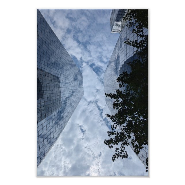 Foto New York Skyscrapers with clouds artistic photo (Frente)