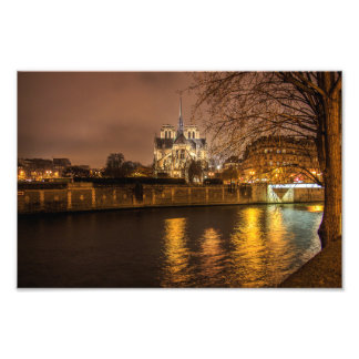 Foto Notre Dame París de noche -