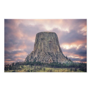 Foto Nubes asombrosas de la torre de los diablos