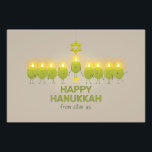Foto Olive Hanukkah Menorah<br><div class="desc">Un grupo de aceitunas divertidas se reúnen para una sesión de fotos y forman una menorah para enviar un feliz saludo de Hanukkah.</div>