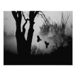 Foto Oscuros y misteriosos cruces forestales