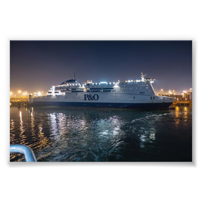 Foto P&O Pride of Hull Ferry por la Noche (Frente)
