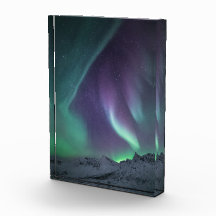 Foto paisajística de las luces del norte