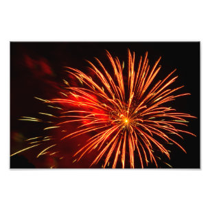 Foto pantalla de fuegos artificiales rojos vibrantes co