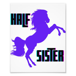 Foto Parentesco De Pony Púrpura De Mitad De Hermandad