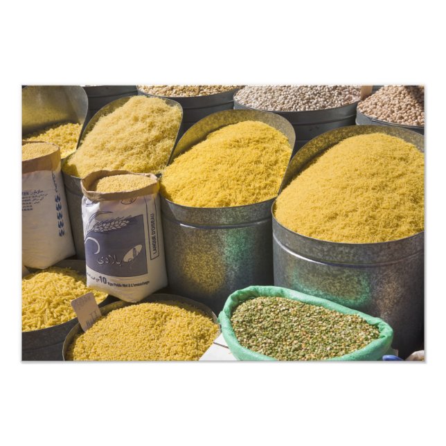 Foto Pasta seca y frijoles a la venta, Marrakech, 2 (Frente)