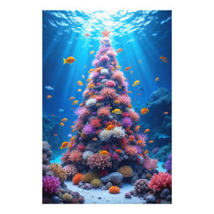 Foto Peces Tropicales Nadando Alrededor del Árbol de Co