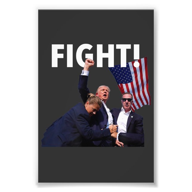 Foto Pelea contra Trump 2024 sobreviviente en manifesta (Frente)