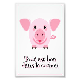 Foto Pequeño cerdo rosa feliz y lindo