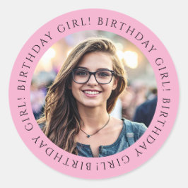 Foto personalizada de la cumpleañera sobre sello d