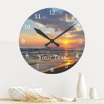 Foto personalizado Y Reloj De Muro Personalizado D<br><div class="desc">Sube una foto, agrega texto y crea fácilmente tu reloj de pared de fotos personalizado. Haga clic en PERSONALIZAR MÁS AÚN para cambiar el color del texto. Puede TRANSFERIR este DISEÑO a otros productos de Zazzle y ajustarlo para que se ajuste a la mayoría de los artículos de Zazzle. Los...</div>