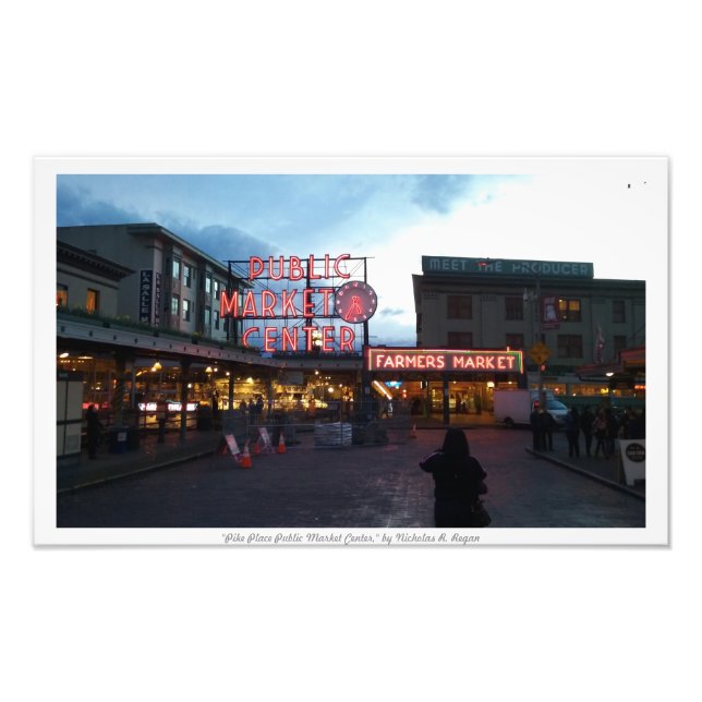 Foto "Pike Place Public Market Center" Fotografías (Frente)