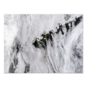 Foto Plumas del volcán Okmok, Islas Aleutianas