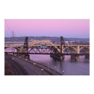 Foto Puente de Robert Street al anochecer