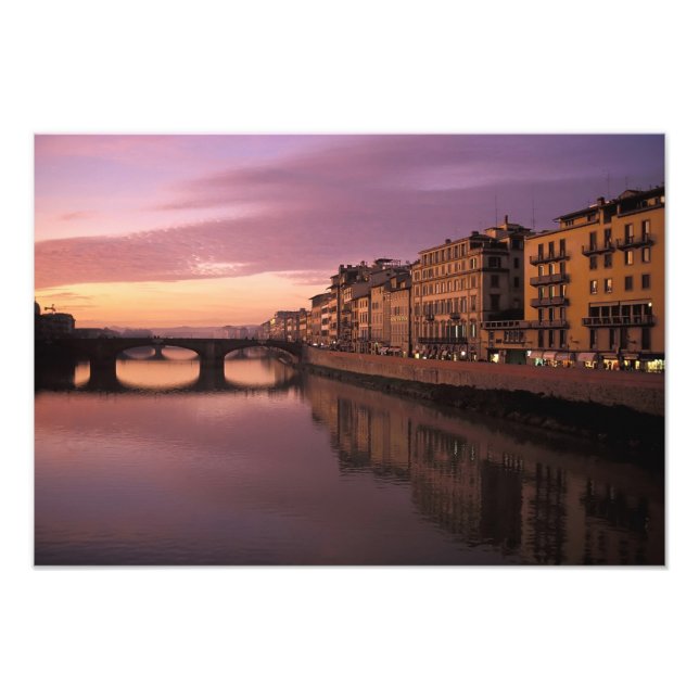 Foto Puentes sobre el río Arno al atardecer, (Frente)