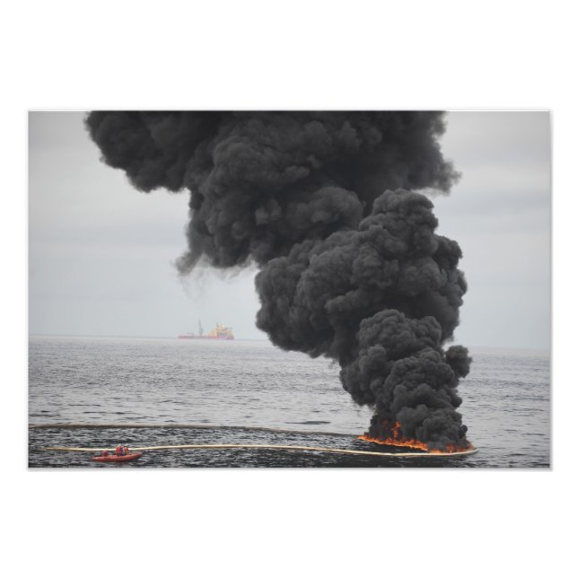 Foto Quemaduras de petróleo concentrado reunidas (Frente)