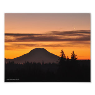 Foto Rainier de montaje 8X10 y luna creciente