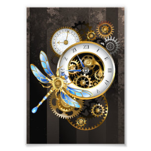 Foto Reloj de vapor con libélula mecánica