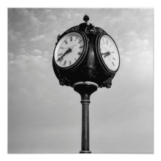 Foto Reloj en la ruta 66