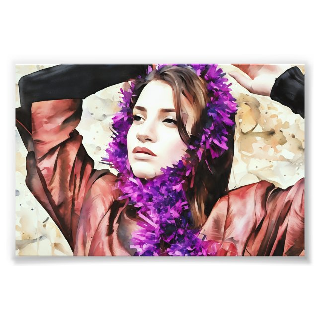 Foto Retrato Artístico De Mujer Con Cubierta Morada (Frente)