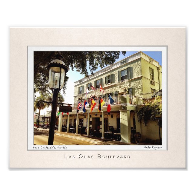 Foto Retrato del Hotel Riverside (Frente)