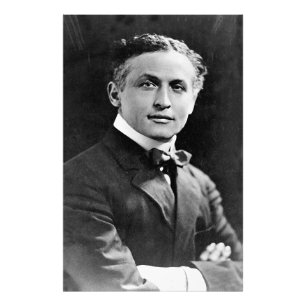 Foto Retrato del mago americano Harry Houdini