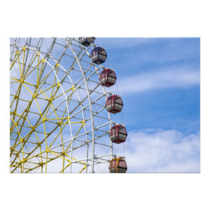 Foto Rueda de la fortuna en el cielo