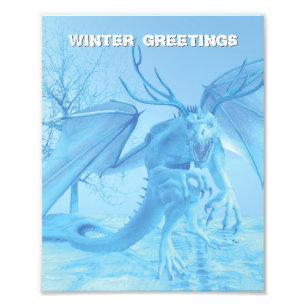 Foto Saludos de invierno. Dragón de hielo con cuernos