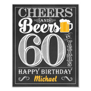 Foto Saludos y cervezas a 60 años feliz Rótulo de cumpl
