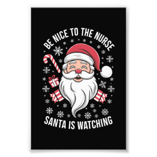 Foto Sé Amable Con La Enfermera Santa Está Observando L