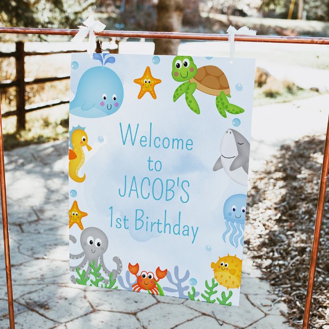 Foto Signo de bienvenida de cumpleaños de niños bajo el (Boys Oneder the Sea 1st Birthday Welcomes Sign, Cute Under the Sea Birthday Welcome Sign, Whale)