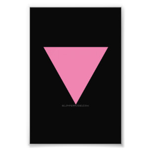 Foto Símbolo rosa brillante de la bandera del triángulo