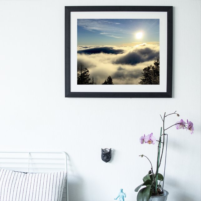 Foto Sol levantándose sobre las nubes sobre las Primave (Subido por el creador)