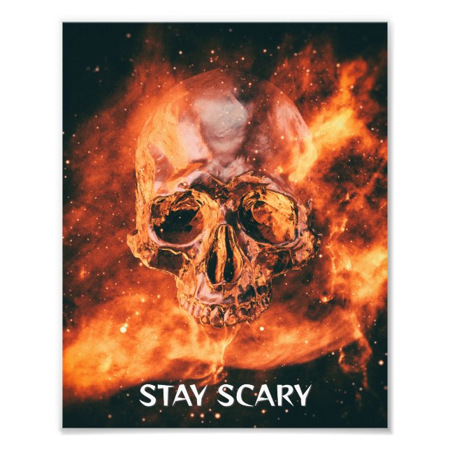 Foto Stay Scary. Flaming skull in space (Frente)