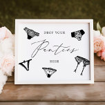 Foto Suelta tus pantalones Lingerie Bridal Shower<br><div class="desc">¡Pon esta divertida foto impresa en tu ducha de novia!</div>