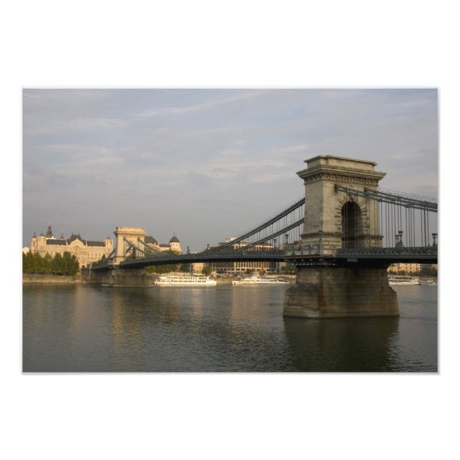 Foto Szechenyi lanchid (Szechenyi Chain Bridge), 2 (Frente)