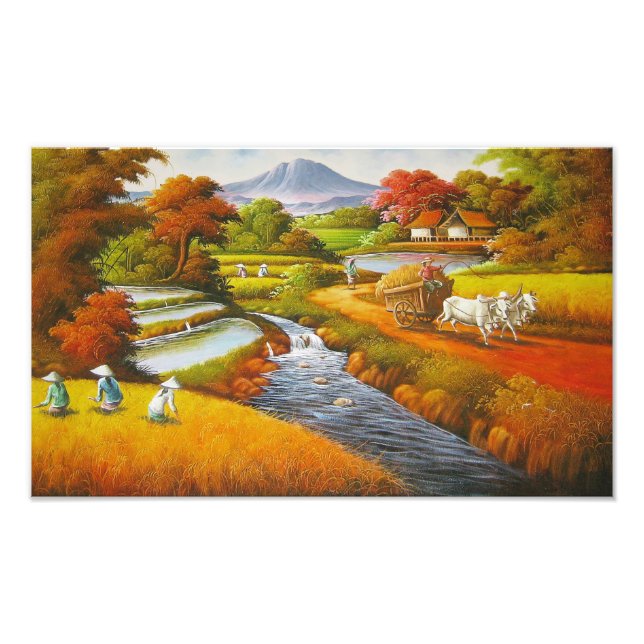 Foto Tiempo de cosecha: Un paisaje rural con una montañ (Frente)