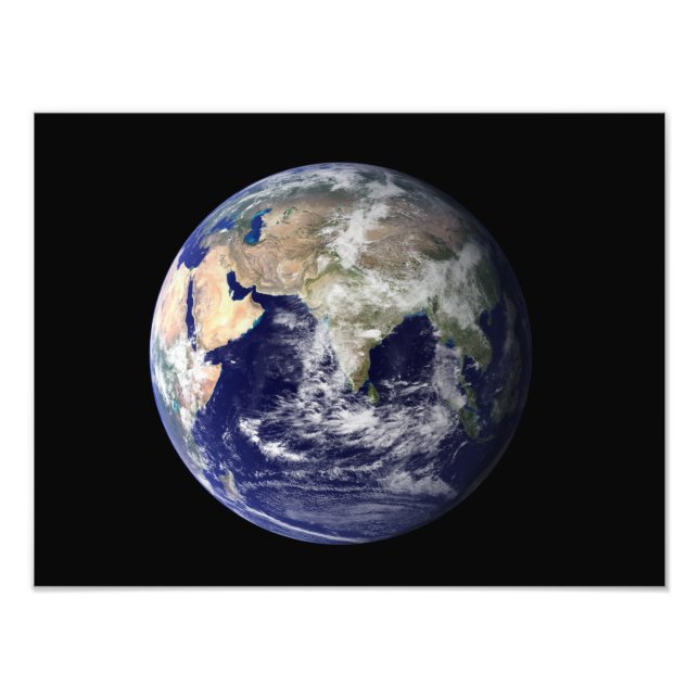 Foto Tierra completa mostrando Europa y Asia 2 (Frente)