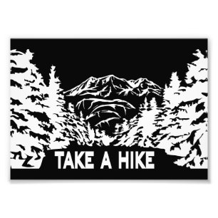 Foto Toma una cita de Hike en el paisaje de montaña mon