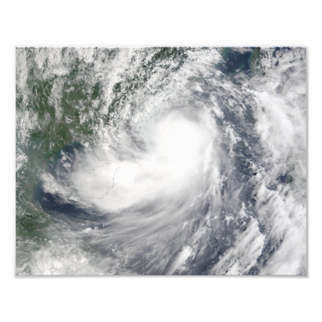 Foto Tormenta tropical Hagupit (Frente)