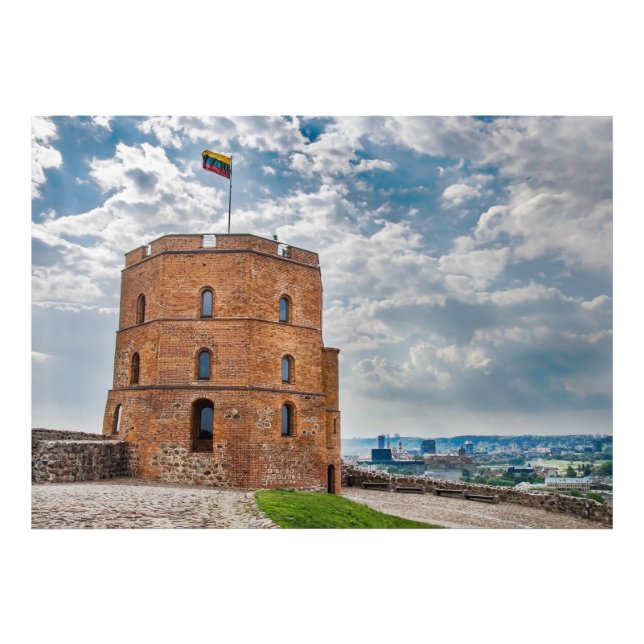 Foto Torre de Gediminas en Vilnius, Lituania (Frente)