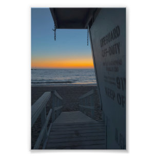 Foto Torre de Salvavidas al atardecer
