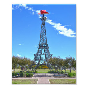 Foto Torre Eiffel con sombrero rojo de vaquero, París,