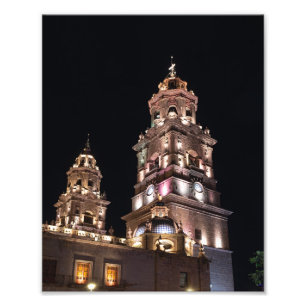 Foto torres de la catedral de morelia de noche
