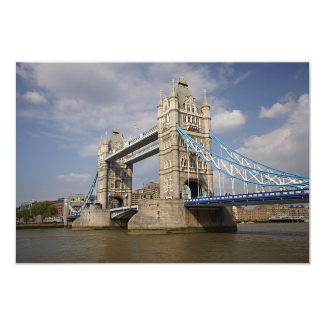 Foto Tower Bridge y River Thames, Londres, (Frente)